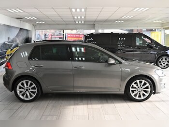 Used Volkswagen Golf 2013 for sale - 77764649: Photo