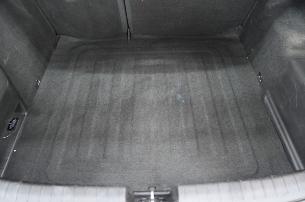 Used Hyundai IONIQ 2017 for sale - 77302286: Photo 8