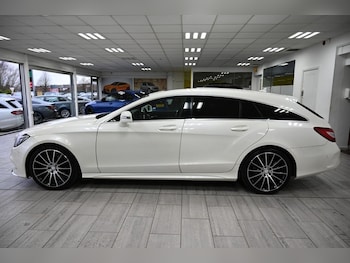 Used Mercedes-Benz CLS 2015 for sale - 77302141: Photo
