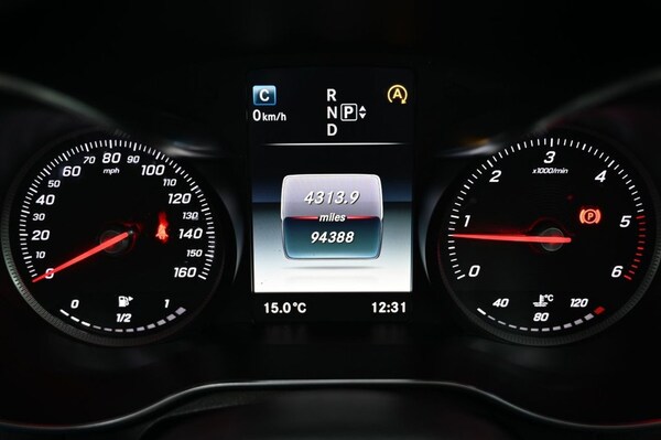 Used Mercedes-Benz C-Class 2015 for sale - 76235502: Photo 20