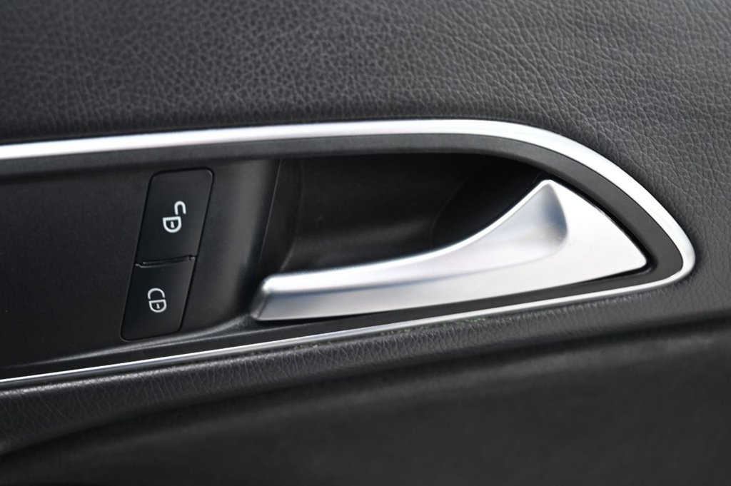 Used Mercedes-Benz CLA 2018 for sale - 77685487: Photo 33