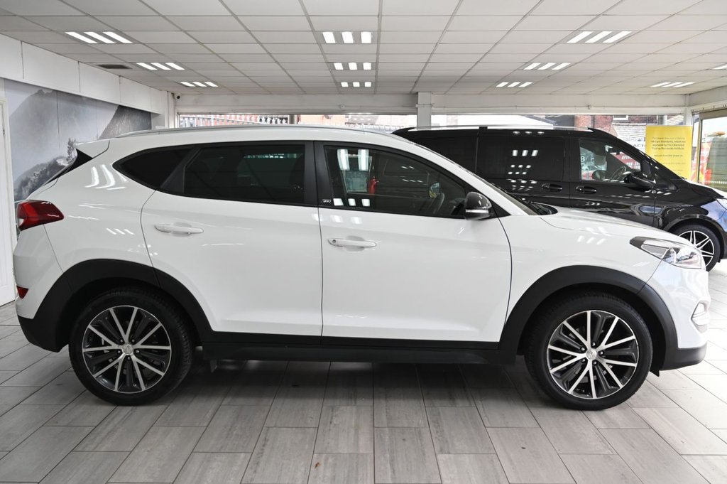 Used Hyundai TUCSON 2018 for sale - 76367894: Photo 3