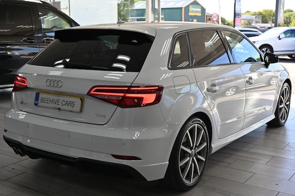 Used Audi A3 2018 for sale - 76068274: Photo 10