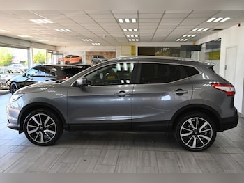 Used Nissan Qashqai 2015 for sale - 78382754: Photo