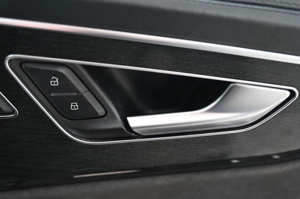 Used Audi Q8 2020 for sale - 77313237: Photo 39