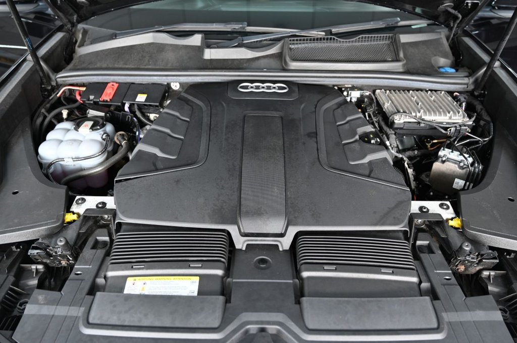 Used Audi Q8 2020 for sale - 77313237: Photo 47