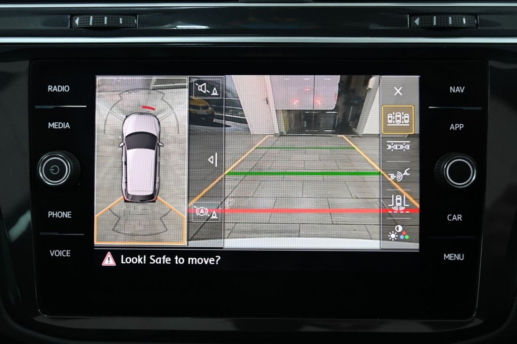 Used Volkswagen Tiguan 2020 for sale - 77621476: Photo 24