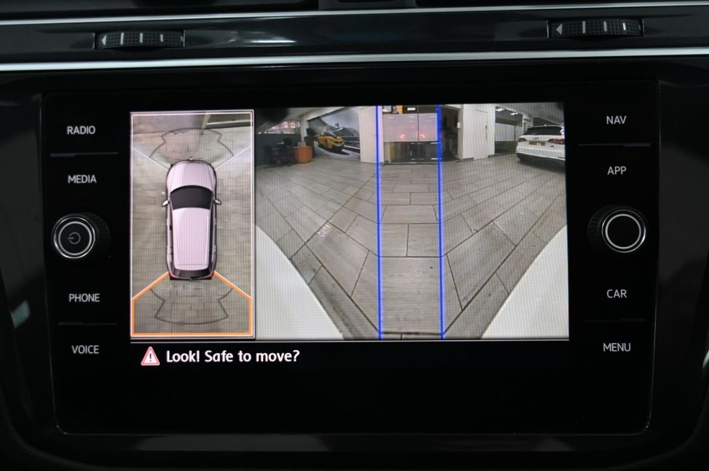 Used Volkswagen Tiguan 2020 for sale - 77621476: Photo 28