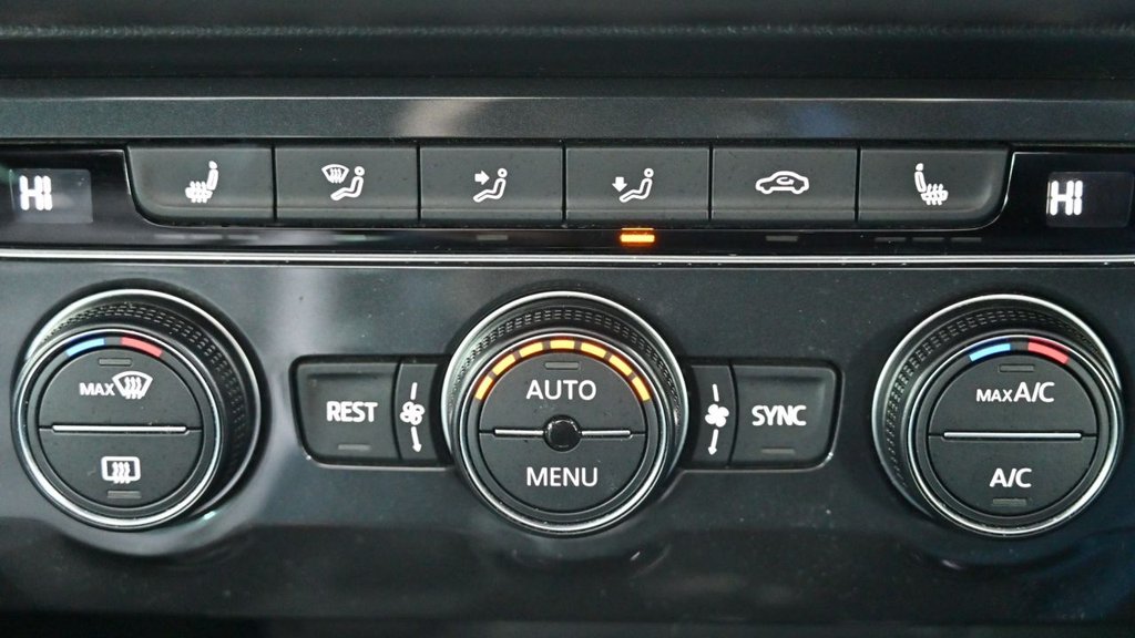 Used Volkswagen Tiguan 2020 for sale - 77621476: Photo 39