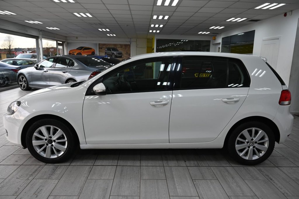 Used Volkswagen Golf 2012 for sale - 77383642: Photo 4