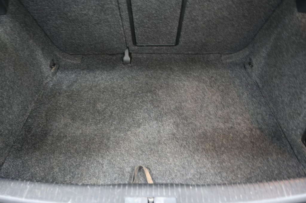 Used Volkswagen Golf 2012 for sale - 77383642: Photo 8