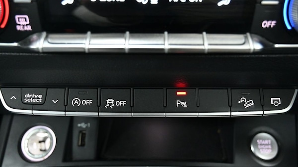 Used Audi Q5 2018 for sale - 76162738: Photo 28