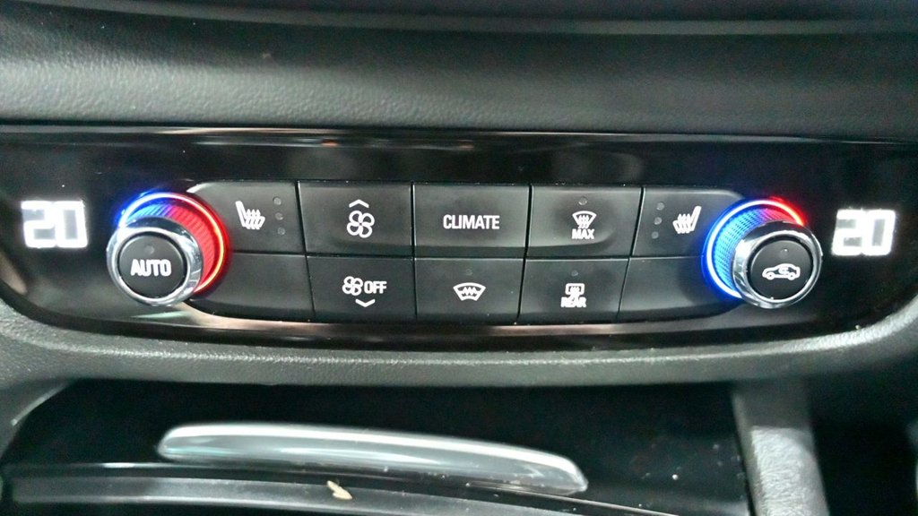 Used Vauxhall Insignia 2018 for sale - 77879477: Photo 29