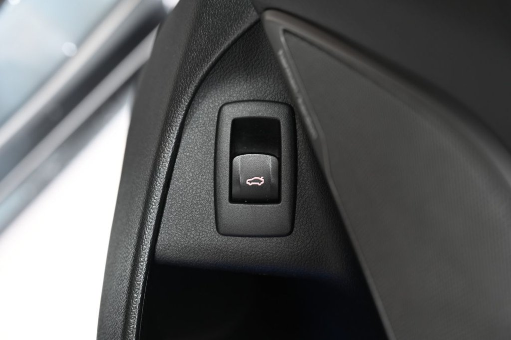 Used BMW 6 Series 2018 for sale - 77394364: Photo 42