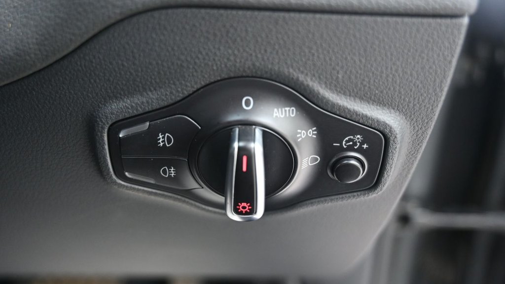 Used Audi Q5 2015 for sale - 77820583: Photo 32