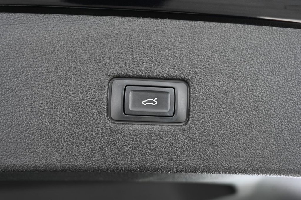 Used Audi Q8 2020 for sale - 76367587: Photo 45