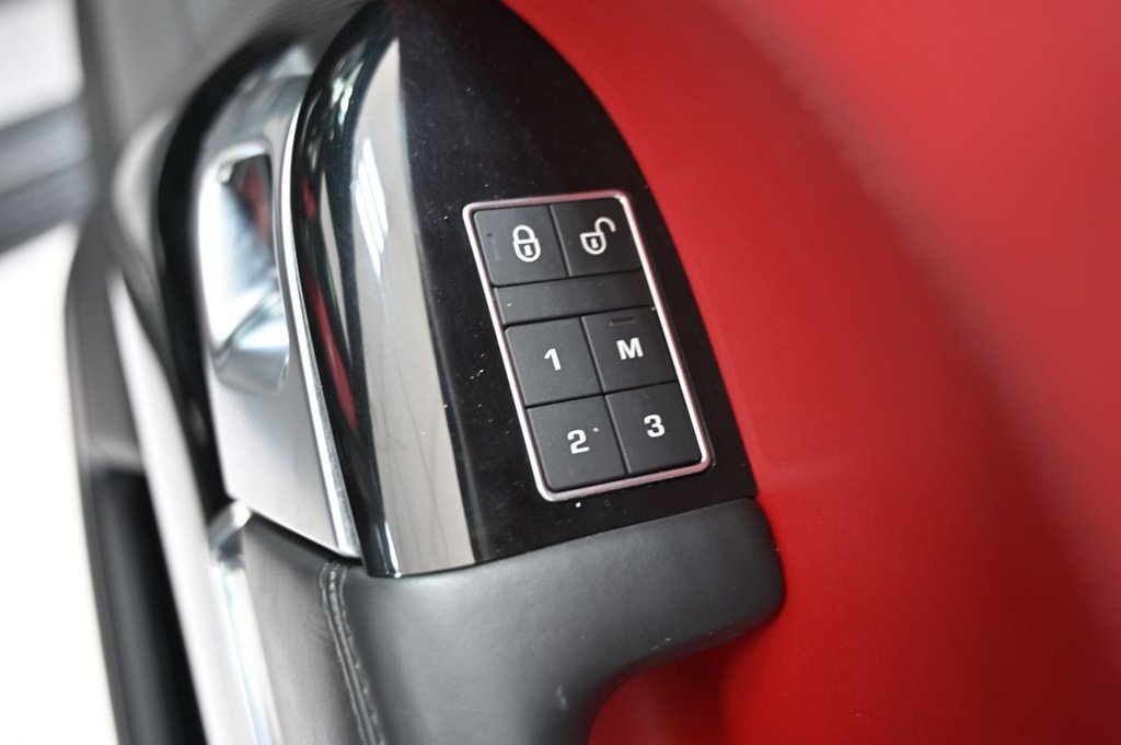 Used Land Rover Range Rover Sport 2019 for sale - 78074272: Photo 40