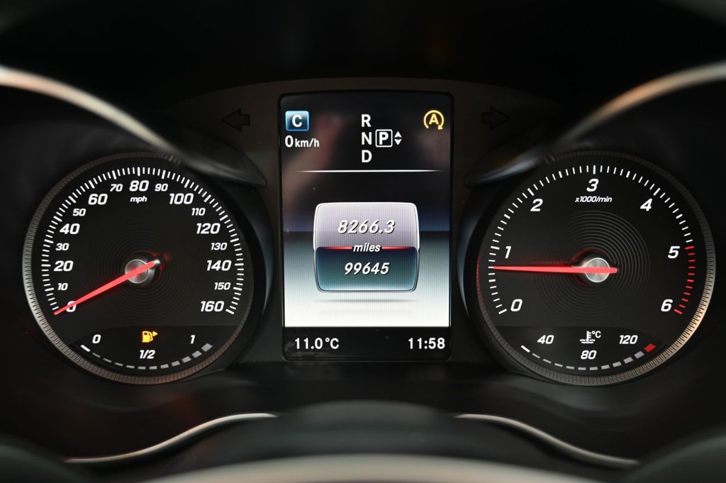 Used Mercedes-Benz C Class 2014 for sale - 76961963: Photo 22