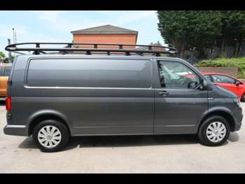Used Volkswagen Transporter 2017 for sale - 75033102: Photo