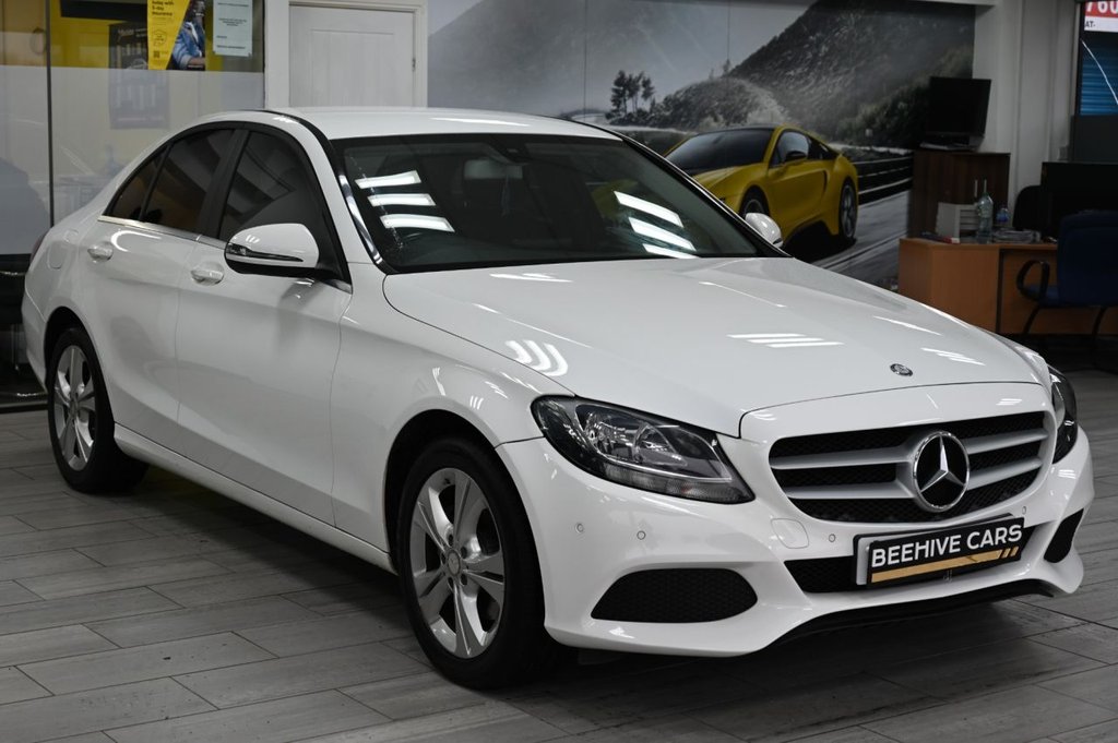 Used Mercedes-Benz C Class 2016 for sale - 76867275: Photo 2