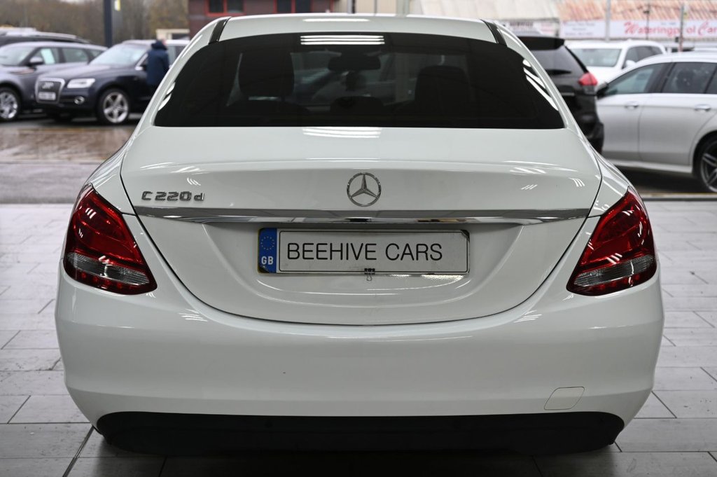 Used Mercedes-Benz C Class 2016 for sale - 76867275: Photo 8
