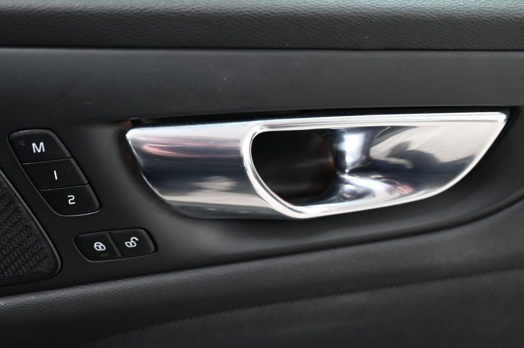 Used Volvo S60 2019 for sale - 77171688: Photo 32