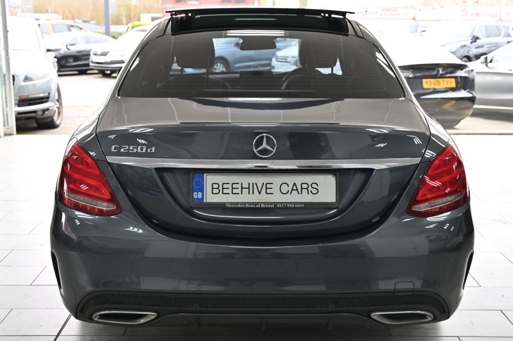 Used Mercedes-Benz C Class 2015 for sale - 77764881: Photo 9