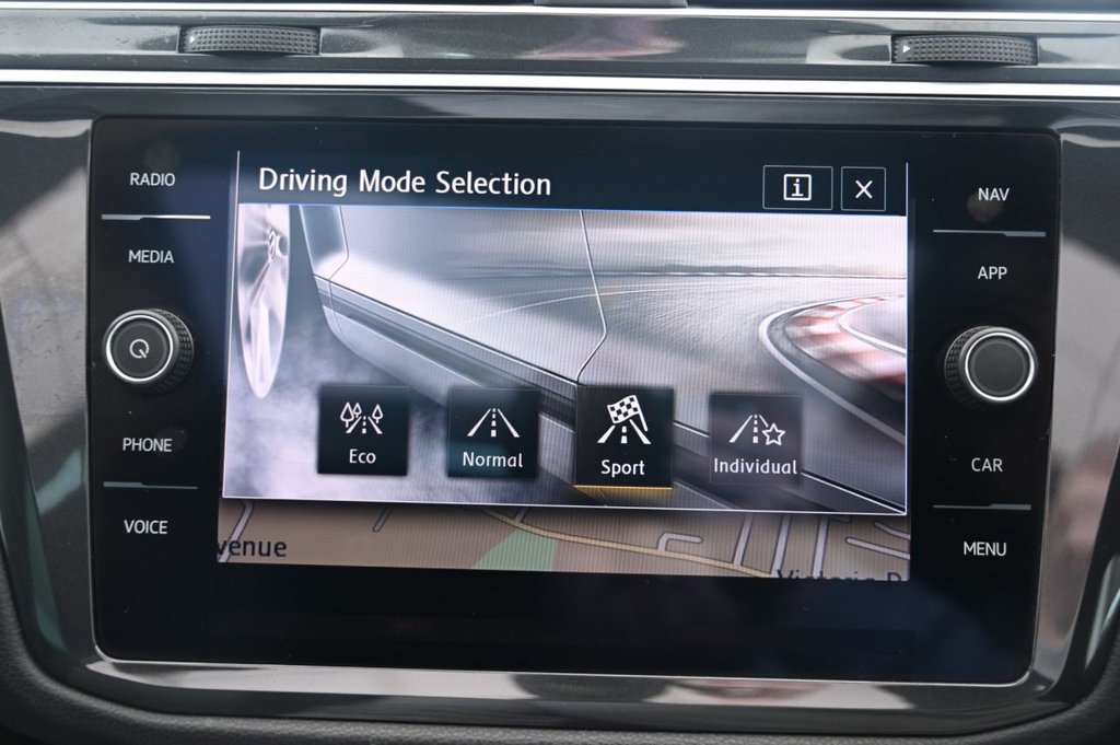 Used Volkswagen Tiguan 2020 for sale - 78043924: Photo 28