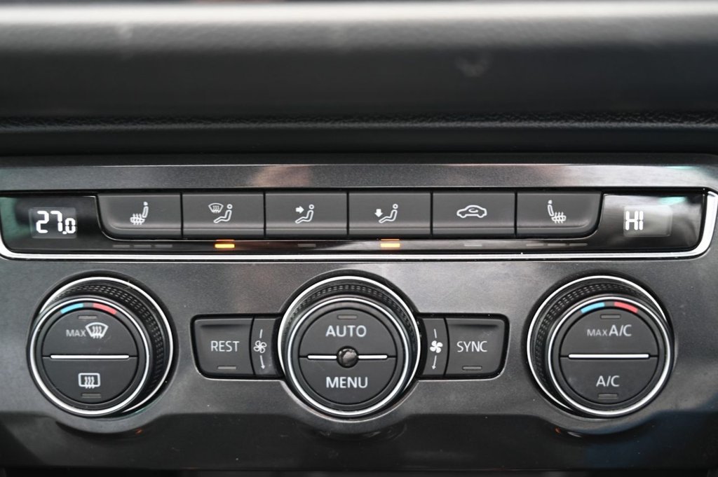 Used Volkswagen Tiguan 2020 for sale - 78043924: Photo 30