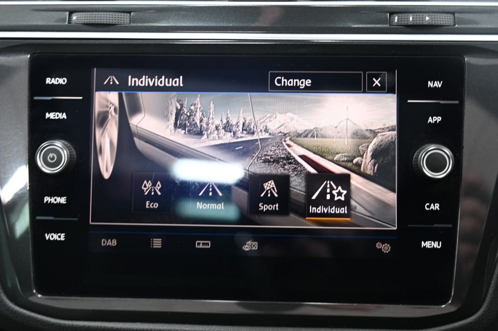 Used Volkswagen Tiguan 2018 for sale - 77457587: Photo 18