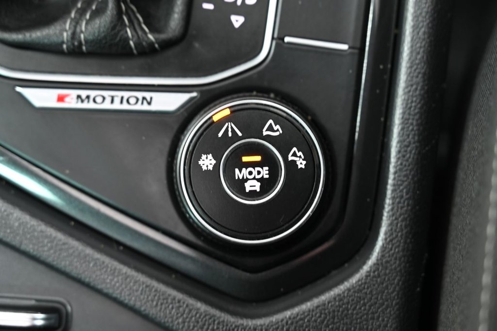 Used Volkswagen Tiguan 2018 for sale - 77457587: Photo 30