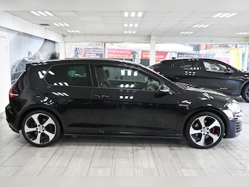 Used Volkswagen Golf 2015 for sale - 78315052: Photo