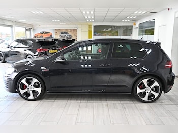 Used Volkswagen Golf 2015 for sale - 78315052: Photo