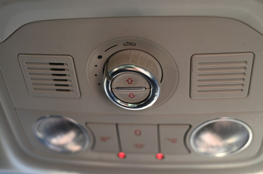 Used Volkswagen Sharan 2014 for sale - 76751376: Photo 30