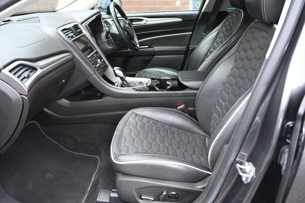 Used Ford Mondeo 2019 for sale - 77302069: Photo 16