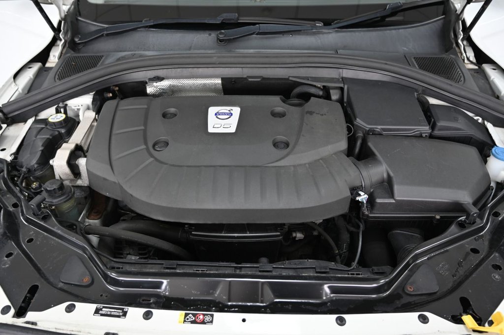 Used Volvo XC60 2014 for sale - 76333406: Photo 41