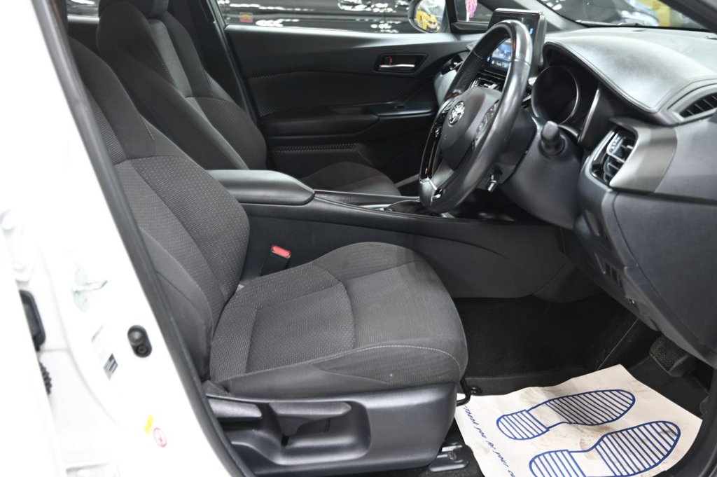 Used Toyota C-HR 2019 for sale - 77188454: Photo 17