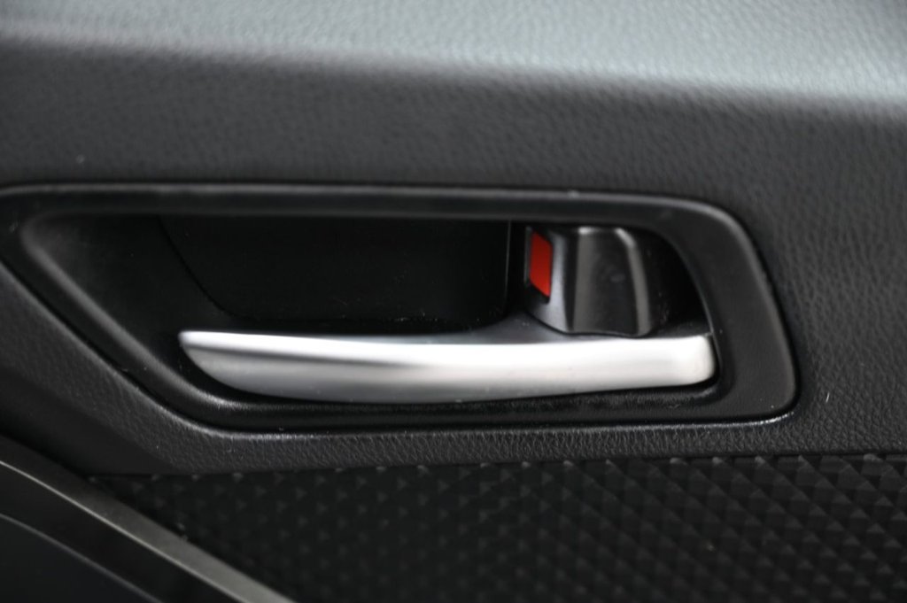 Used Toyota C-HR 2019 for sale - 77188454: Photo 30