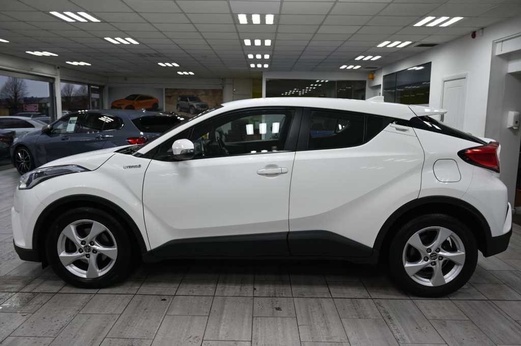 Used Toyota C-HR 2019 for sale - 77188454: Photo 4