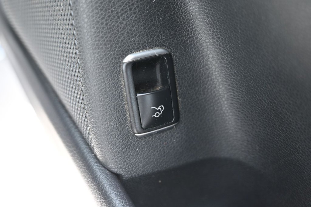 Used Mercedes-Benz CLA 2017 for sale - 76429677: Photo 34