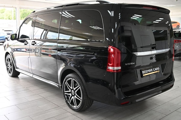 Used Mercedes-Benz V-Class 2022 for sale - 74845186: Photo 8