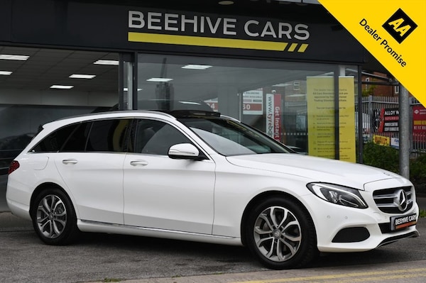 Used Mercedes-Benz C-Class 2015 for sale - 76235549: Photo 1
