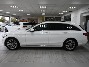 Used Mercedes-Benz C-Class 2015 for sale - 76235549: Photo 4