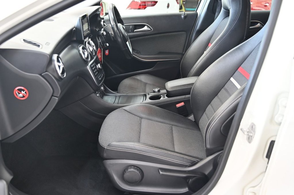 Used Mercedes-Benz A-Class 2014 for sale - 76367461: Photo 16