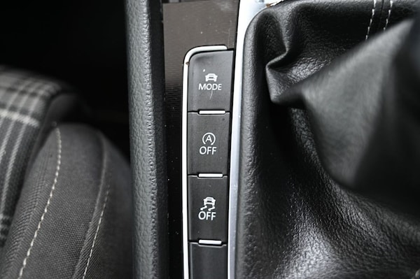 Used Volkswagen Golf 2016 for sale - 76236158: Photo 29
