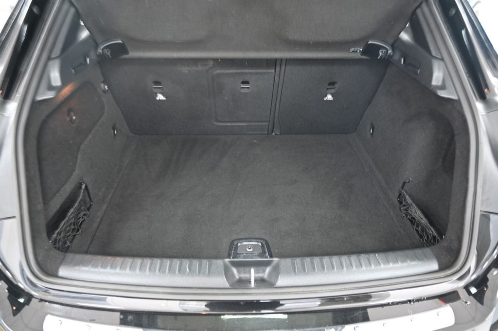 Used Mercedes-Benz GLA 2017 for sale - 76535628: Photo 10