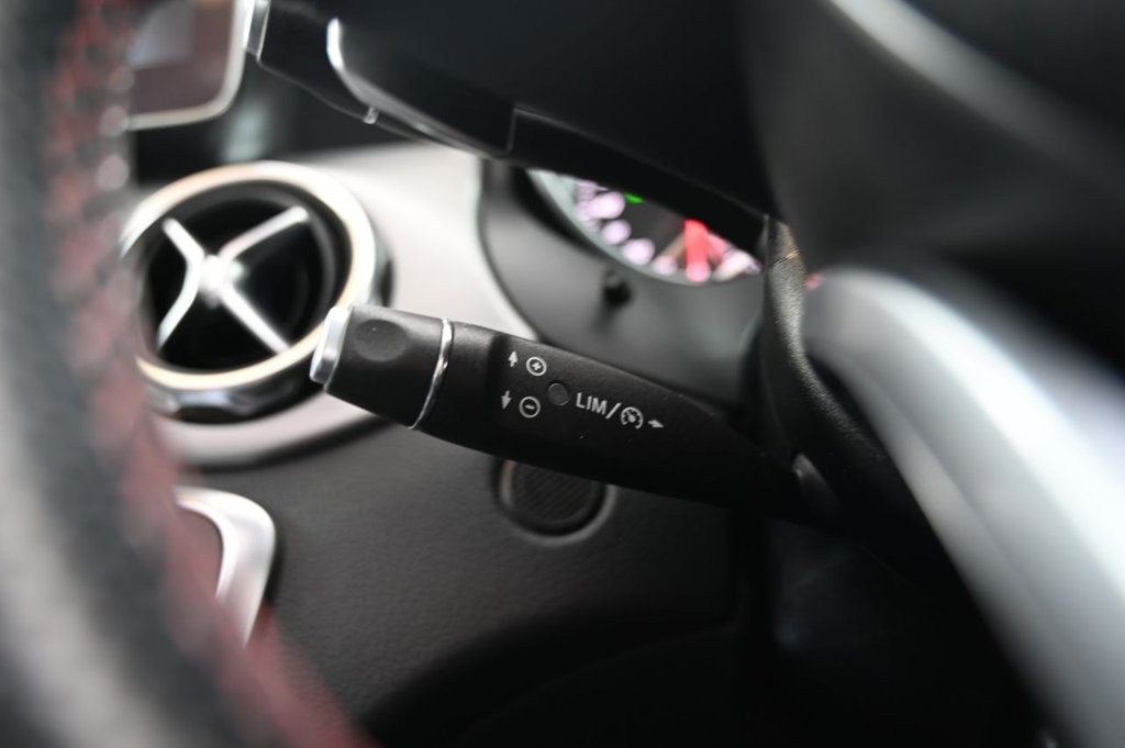 Used Mercedes-Benz GLA 2017 for sale - 76535628: Photo 35