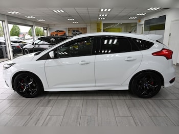 Used Ford Focus 2015 for sale - 78524732: Photo