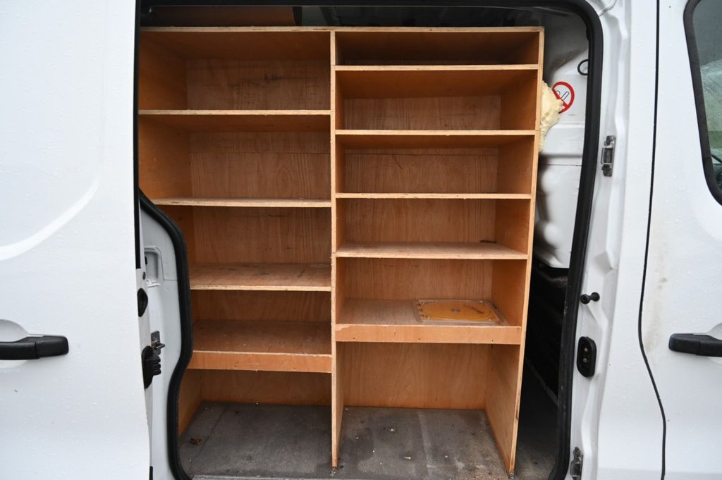 Used Vauxhall Vivaro 2015 for sale - 77301890: Photo 19