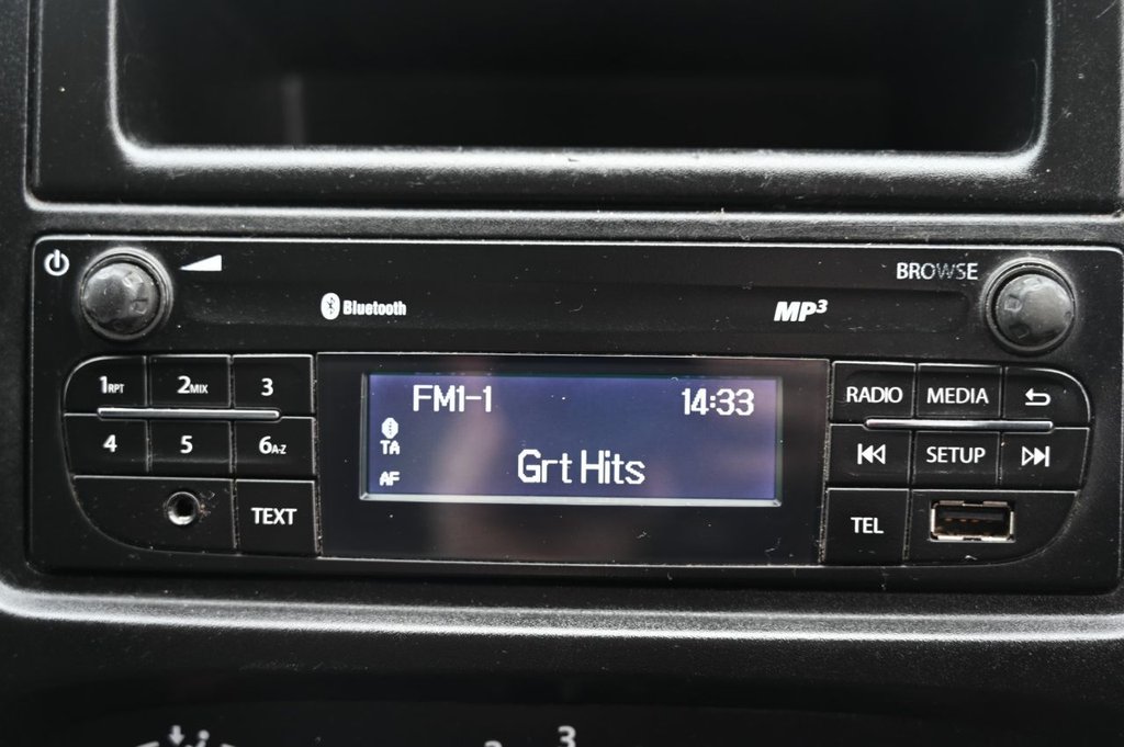 Used Vauxhall Vivaro 2015 for sale - 77301890: Photo 24